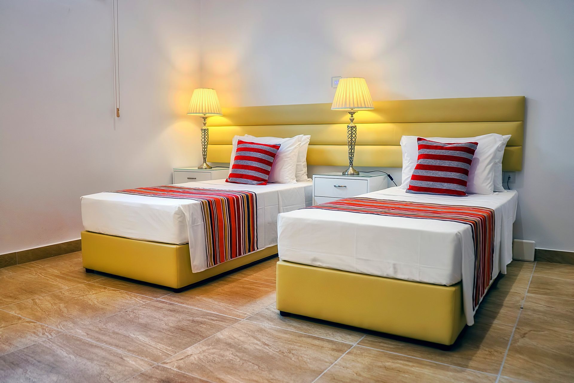 image/jpeg image/jpeg